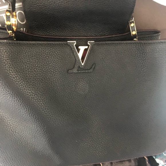Louis Vuitton Capucines MM 100% authentic - Picture 4 of 8